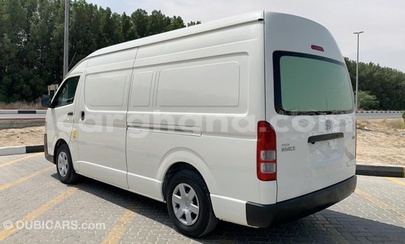 Sayi Imported Toyota Hiace White Mota in Import - Dubai a Ashanti Sayi Imported Toyota Hiace White Mota in Import - Dubai a Ashanti