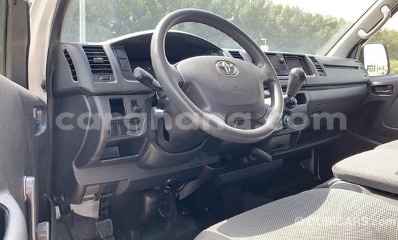 Sayi Imported Toyota Hiace White Mota in Import - Dubai a Ashanti Sayi Imported Toyota Hiace White Mota in Import - Dubai a Ashanti
