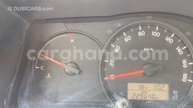 Big with watermark toyota hiace ashanti import dubai 24694