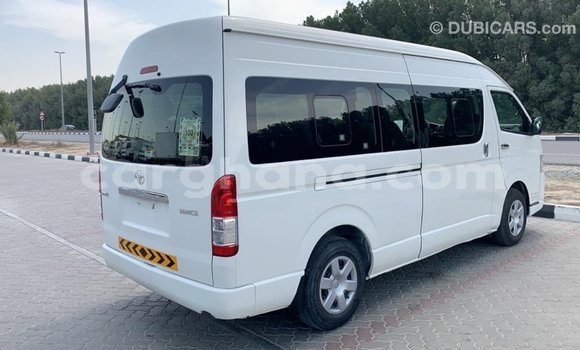 Sayi Imported Toyota Hiace White Mota in Import - Dubai a Ashanti Sayi Imported Toyota Hiace White Mota in Import - Dubai a Ashanti