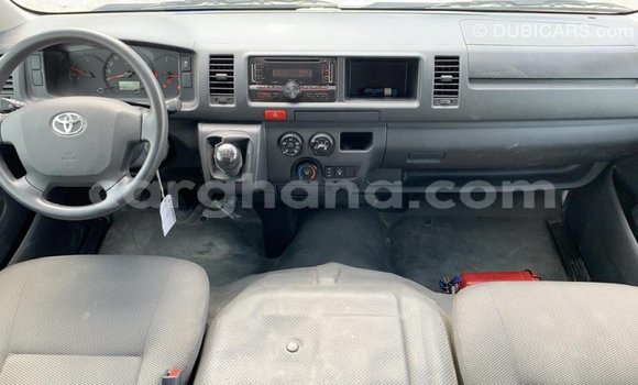 Sayi Imported Toyota Hiace White Mota in Import - Dubai a Ashanti Sayi Imported Toyota Hiace White Mota in Import - Dubai a Ashanti