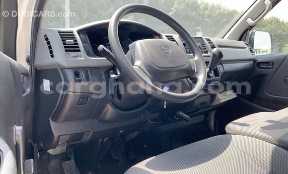 Buy Import Toyota Hiace White Car in Import - Dubai in Ashanti Buy Import Toyota Hiace White Car in Import - Dubai in Ashanti