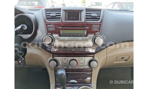 Sayi Imported Toyota Highlander Sauran Mota in Import - Dubai a Ashanti Sayi Imported Toyota Highlander Sauran Mota in Import - Dubai a Ashanti
