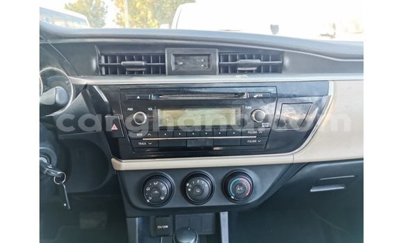 Sayi Imported Toyota Corolla White Mota in Import - Dubai a Ashanti Sayi Imported Toyota Corolla White Mota in Import - Dubai a Ashanti