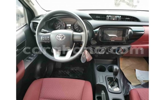 Buy Import Toyota Hilux White Car in Import - Dubai in Ashanti Buy Import Toyota Hilux White Car in Import - Dubai in Ashanti