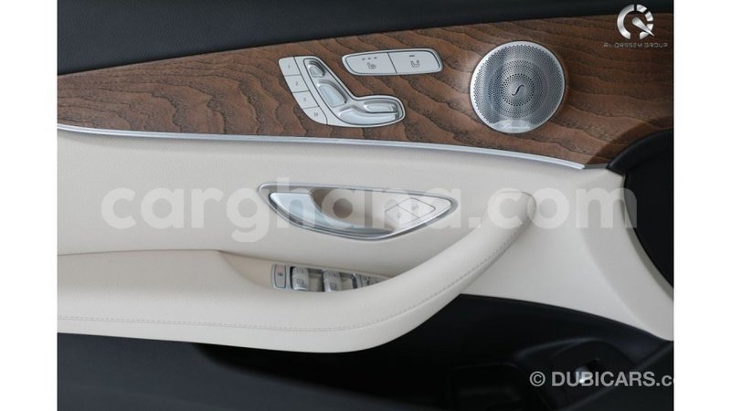 Big with watermark mercedes benz a200 ashanti import dubai 24739