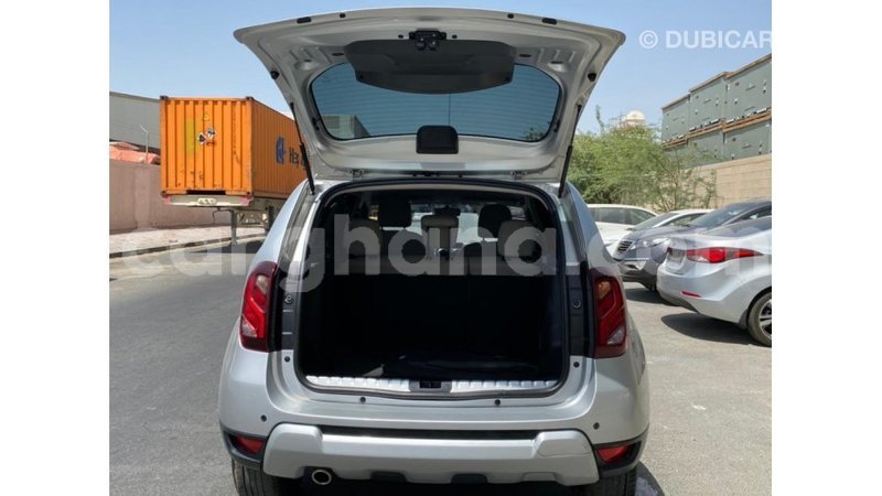 Big with watermark renault duster ashanti import dubai 24758