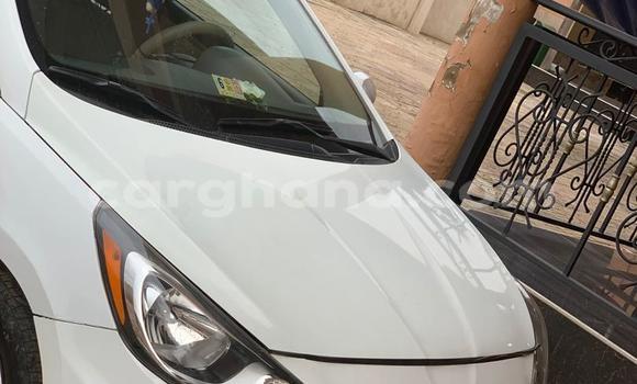 Sayi Na hannu Hyundai Accent White Mota in Accra a Greater Accra Sayi Na hannu Hyundai Accent White Mota in Accra a Greater Accra