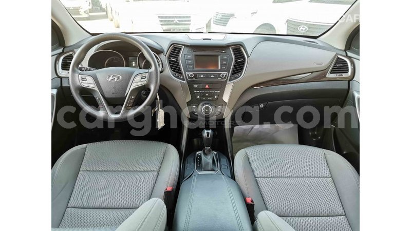 Big with watermark hyundai santa fe ashanti import dubai 24774