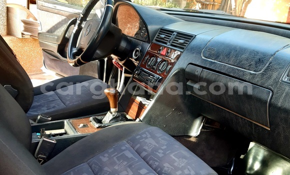 Buy Used Mercedes-Benz C180 coupe Black Car in Accra in Greater Accra Buy Used Mercedes-Benz C180 coupe Black Car in Accra in Greater Accra