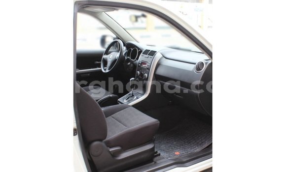 Ra Imported Suzuki Grand Vitara funfun Ọkọ̀ in Import - Dubai ni Ashanti Ra Imported Suzuki Grand Vitara funfun Ọkọ̀ in Import - Dubai ni Ashanti