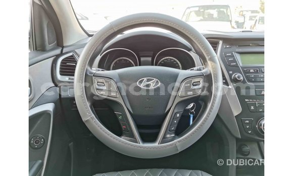 Sayi Imported Hyundai Santa Fe Sauran Mota in Import - Dubai a Ashanti Sayi Imported Hyundai Santa Fe Sauran Mota in Import - Dubai a Ashanti