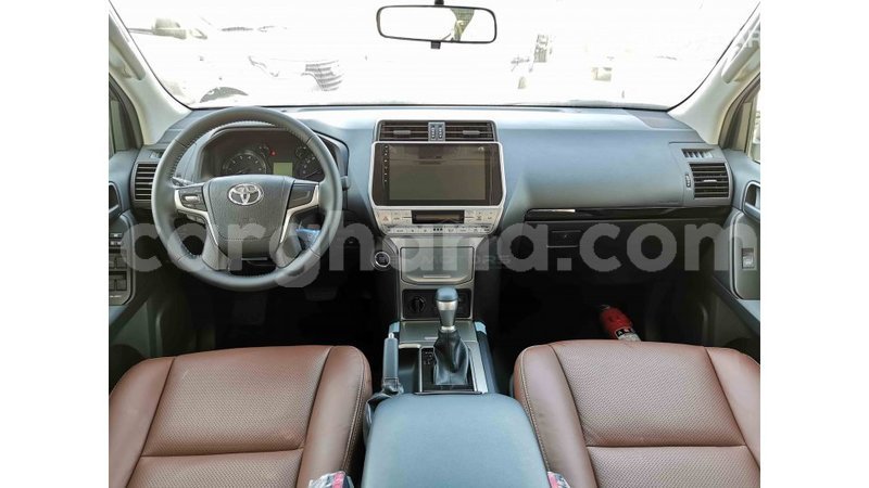 Big with watermark toyota prado ashanti import dubai 24911