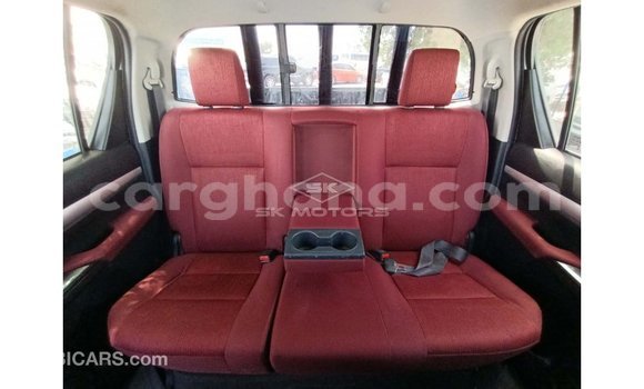 Buy Import Toyota Hilux White Car in Import - Dubai in Ashanti Buy Import Toyota Hilux White Car in Import - Dubai in Ashanti