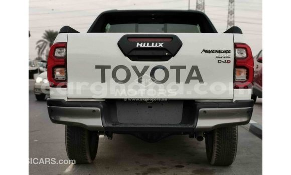 Ra Imported Toyota Hilux funfun Ọkọ̀ in Import - Dubai ni Ashanti Ra Imported Toyota Hilux funfun Ọkọ̀ in Import - Dubai ni Ashanti