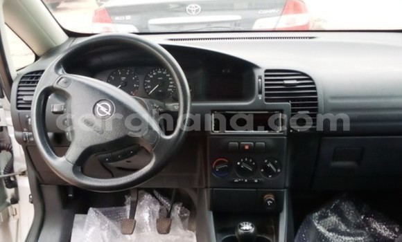 Buy Used Opel Zafira Silver Car in Sekondi in Western Buy Used Opel Zafira Silver Car in Sekondi in Western