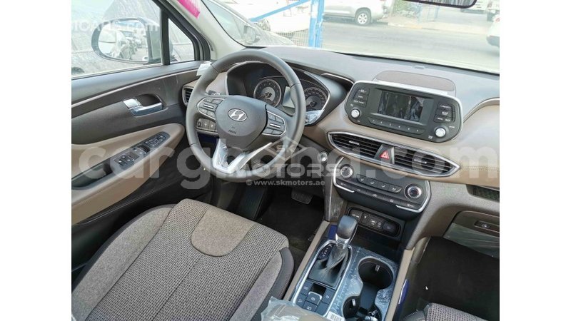 Big with watermark hyundai santa fe ashanti import dubai 24940