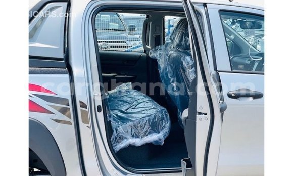 Ra Imported Toyota Hilux Miiran Ọkọ̀ in Import - Dubai ni Ashanti Ra Imported Toyota Hilux Miiran Ọkọ̀ in Import - Dubai ni Ashanti