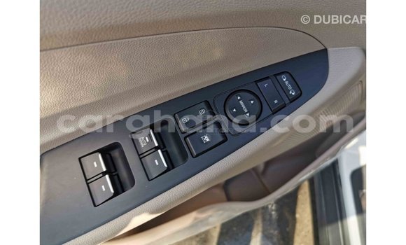 Ra Imported Hyundai Tucson funfun Ọkọ̀ in Import - Dubai ni Ashanti Ra Imported Hyundai Tucson funfun Ọkọ̀ in Import - Dubai ni Ashanti