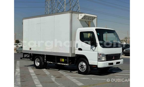 Sayi Imported Mitsubishi Carisma White Mota in Import - Dubai a Ashanti Sayi Imported Mitsubishi Carisma White Mota in Import - Dubai a Ashanti