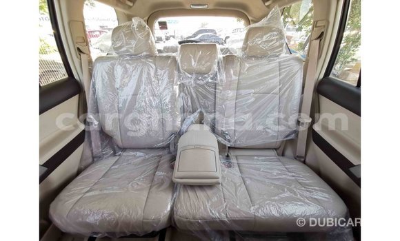Sayi Imported Toyota Prado White Mota in Import - Dubai a Ashanti Sayi Imported Toyota Prado White Mota in Import - Dubai a Ashanti