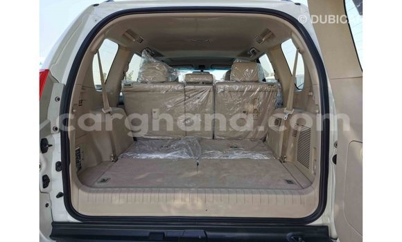 Sayi Imported Toyota Prado White Mota in Import - Dubai a Ashanti Sayi Imported Toyota Prado White Mota in Import - Dubai a Ashanti