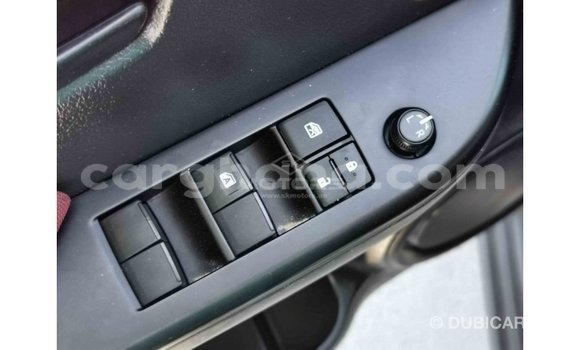 Buy Import Toyota Hilux White Car in Import - Dubai in Ashanti Buy Import Toyota Hilux White Car in Import - Dubai in Ashanti