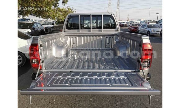 Sayi Imported Toyota Hilux Sauran Mota in Import - Dubai a Ashanti Sayi Imported Toyota Hilux Sauran Mota in Import - Dubai a Ashanti