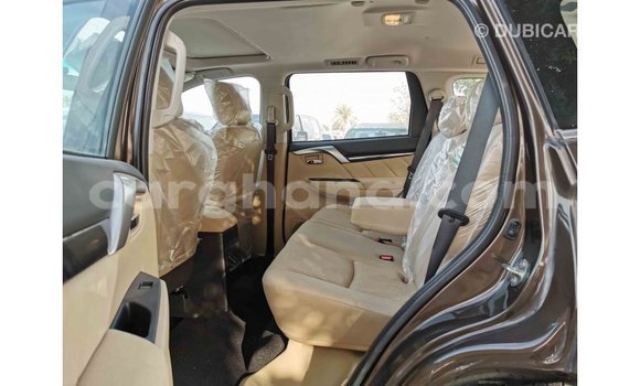 Ra Imported Mitsubishi Montero Brown Ọkọ̀ in Import - Dubai ni Ashanti Ra Imported Mitsubishi Montero Brown Ọkọ̀ in Import - Dubai ni Ashanti