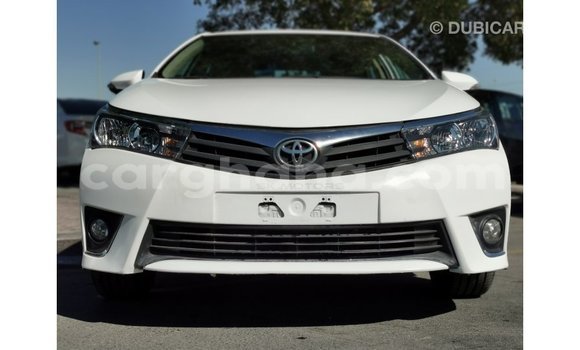 Sayi Imported Toyota Corolla White Mota in Import - Dubai a Ashanti Sayi Imported Toyota Corolla White Mota in Import - Dubai a Ashanti