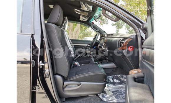 Buy Import Toyota Hilux Black Car in Import - Dubai in Ashanti Buy Import Toyota Hilux Black Car in Import - Dubai in Ashanti