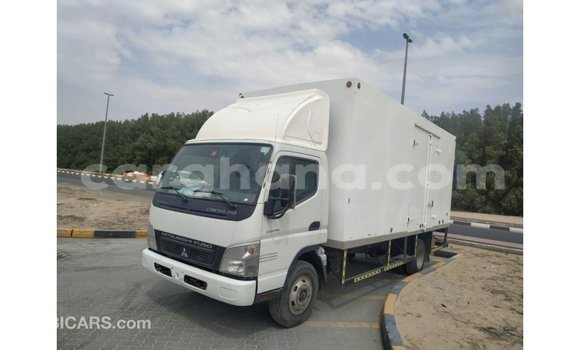 Ra Imported Mitsubishi i funfun Ọkọ̀ in Import - Dubai ni Ashanti Ra Imported Mitsubishi i funfun Ọkọ̀ in Import - Dubai ni Ashanti