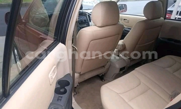Buy Used Toyota Highlander Red Car in Accra in Greater Accra Buy Used Toyota Highlander Red Car in Accra in Greater Accra