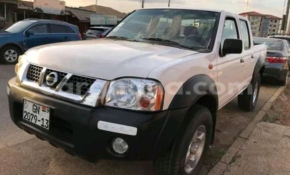 Buy Used Nissan Navara White Car in Accra in Greater Accra Buy Used Nissan Navara White Car in Accra in Greater Accra