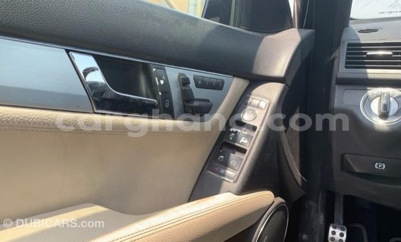 Ra Imported Mercedes-Benz A200 Blue Ọkọ̀ in Import - Dubai ni Ashanti Ra Imported Mercedes-Benz A200 Blue Ọkọ̀ in Import - Dubai ni Ashanti