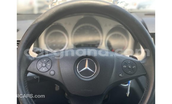 Ra Imported Mercedes-Benz A200 Blue Ọkọ̀ in Import - Dubai ni Ashanti Ra Imported Mercedes-Benz A200 Blue Ọkọ̀ in Import - Dubai ni Ashanti