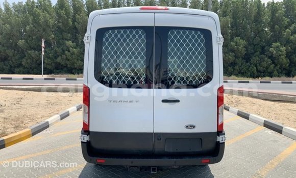 Sayi Imported Ford Club Wagon White Mota in Import - Dubai a Ashanti Sayi Imported Ford Club Wagon White Mota in Import - Dubai a Ashanti