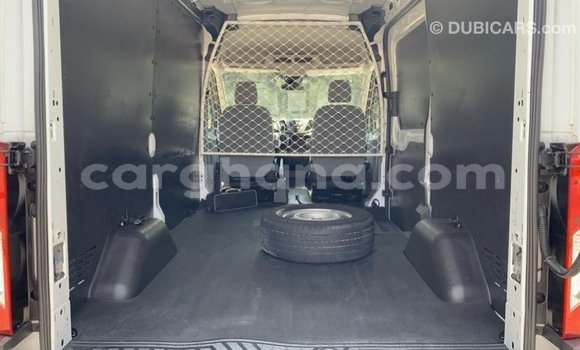 Sayi Imported Ford Club Wagon White Mota in Import - Dubai a Ashanti Sayi Imported Ford Club Wagon White Mota in Import - Dubai a Ashanti