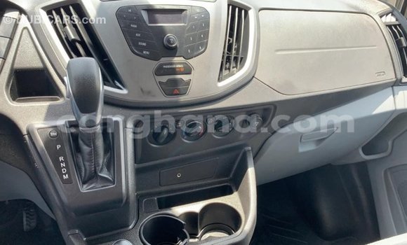 Sayi Imported Ford Club Wagon White Mota in Import - Dubai a Ashanti Sayi Imported Ford Club Wagon White Mota in Import - Dubai a Ashanti