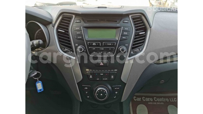 Big with watermark hyundai santa fe ashanti import dubai 25121