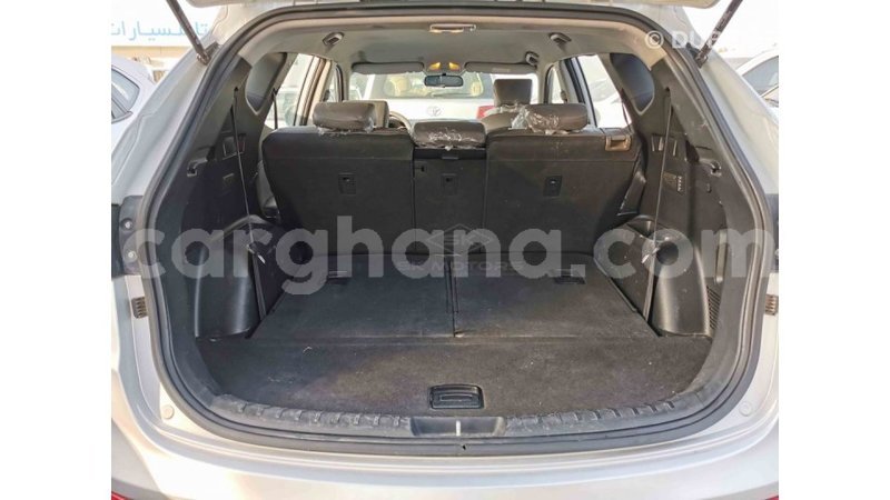 Big with watermark hyundai santa fe ashanti import dubai 25121