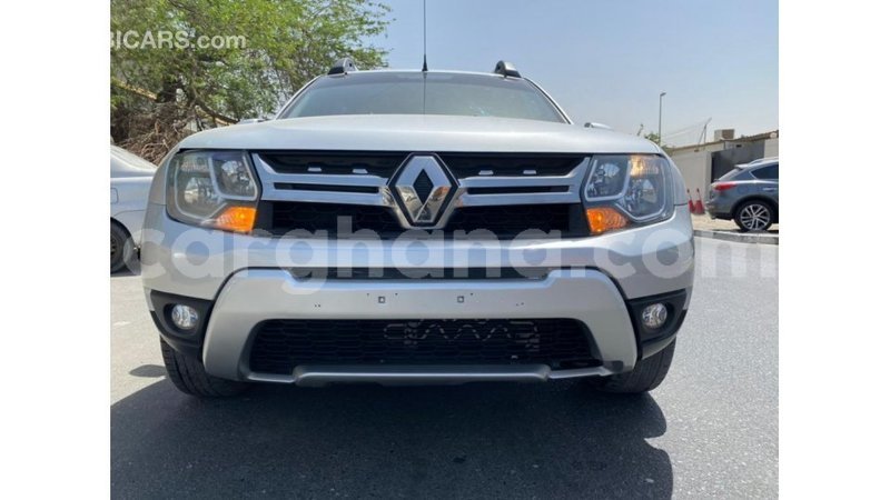 Big with watermark renault duster ashanti import dubai 25128