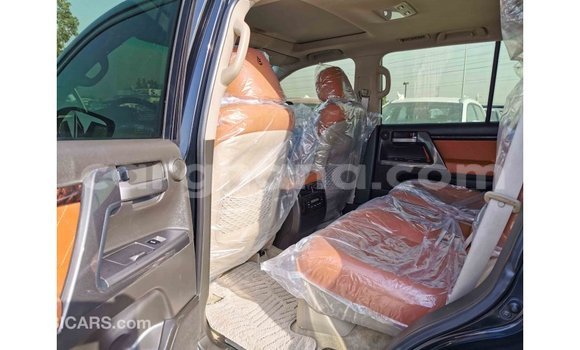 Ra Imported Toyota Land Cruiser Black Ọkọ̀ in Import - Dubai ni Ashanti Ra Imported Toyota Land Cruiser Black Ọkọ̀ in Import - Dubai ni Ashanti