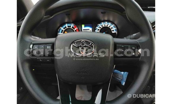 Ra Imported Toyota Hilux funfun Ọkọ̀ in Import - Dubai ni Ashanti Ra Imported Toyota Hilux funfun Ọkọ̀ in Import - Dubai ni Ashanti