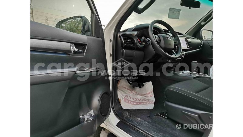 Big with watermark toyota hilux ashanti import dubai 25137