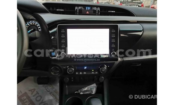 Ra Imported Toyota Hilux funfun Ọkọ̀ in Import - Dubai ni Ashanti Ra Imported Toyota Hilux funfun Ọkọ̀ in Import - Dubai ni Ashanti