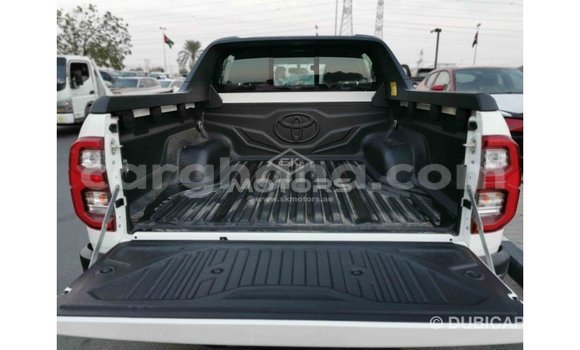 Ra Imported Toyota Hilux funfun Ọkọ̀ in Import - Dubai ni Ashanti Ra Imported Toyota Hilux funfun Ọkọ̀ in Import - Dubai ni Ashanti
