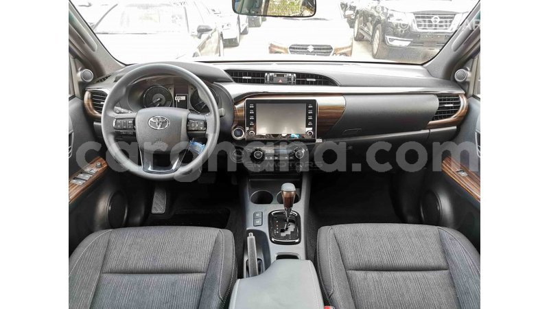 Big with watermark toyota hilux ashanti import dubai 25140