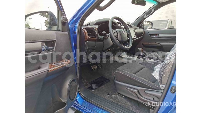 Big with watermark toyota hilux ashanti import dubai 25140