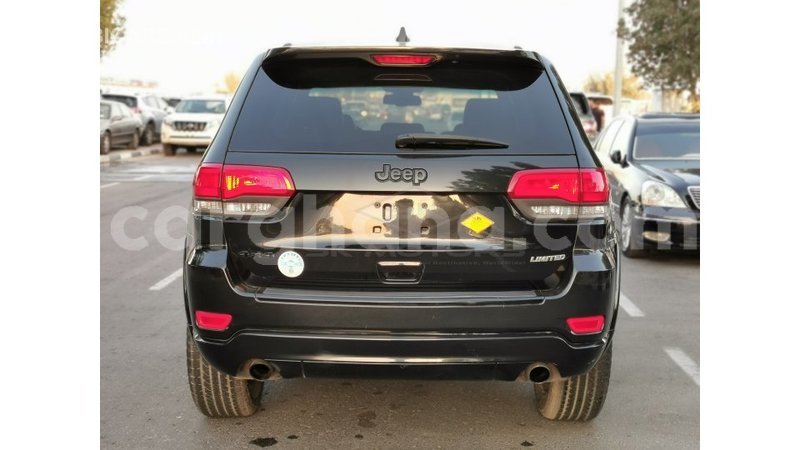 Big with watermark jeep grand cherokee ashanti import dubai 25141